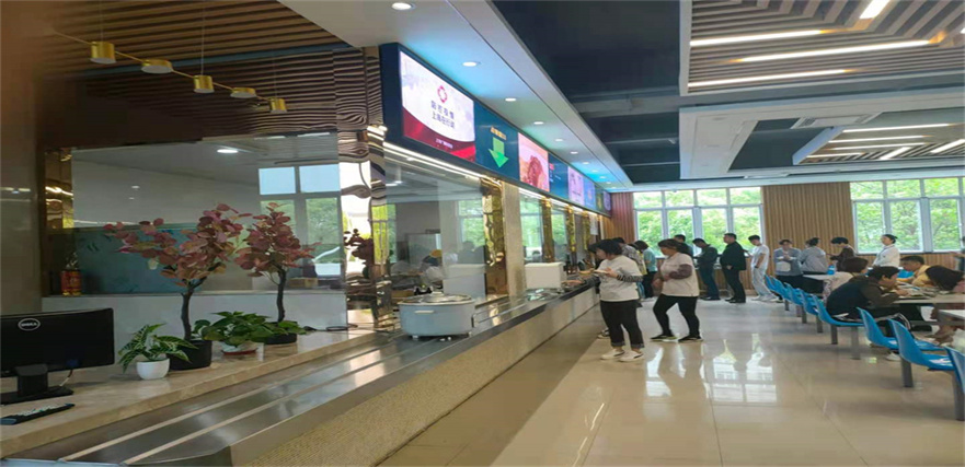 食堂承包應(yīng)加強(qiáng)原則創(chuàng)建，規(guī)范占地資源管理